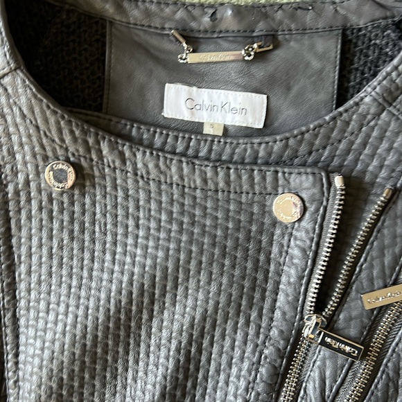 Women’s Grey Leather Jacket Moto Chic Minimal Textured Leather Sliver Zippers - Picture 4 of 7